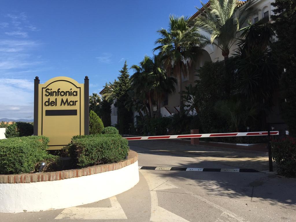 Sinfonia Del Mar Apartment Estepona Esterno foto