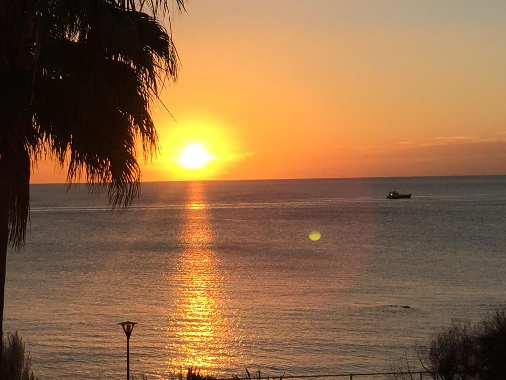 Sinfonia Del Mar Apartment Estepona Esterno foto