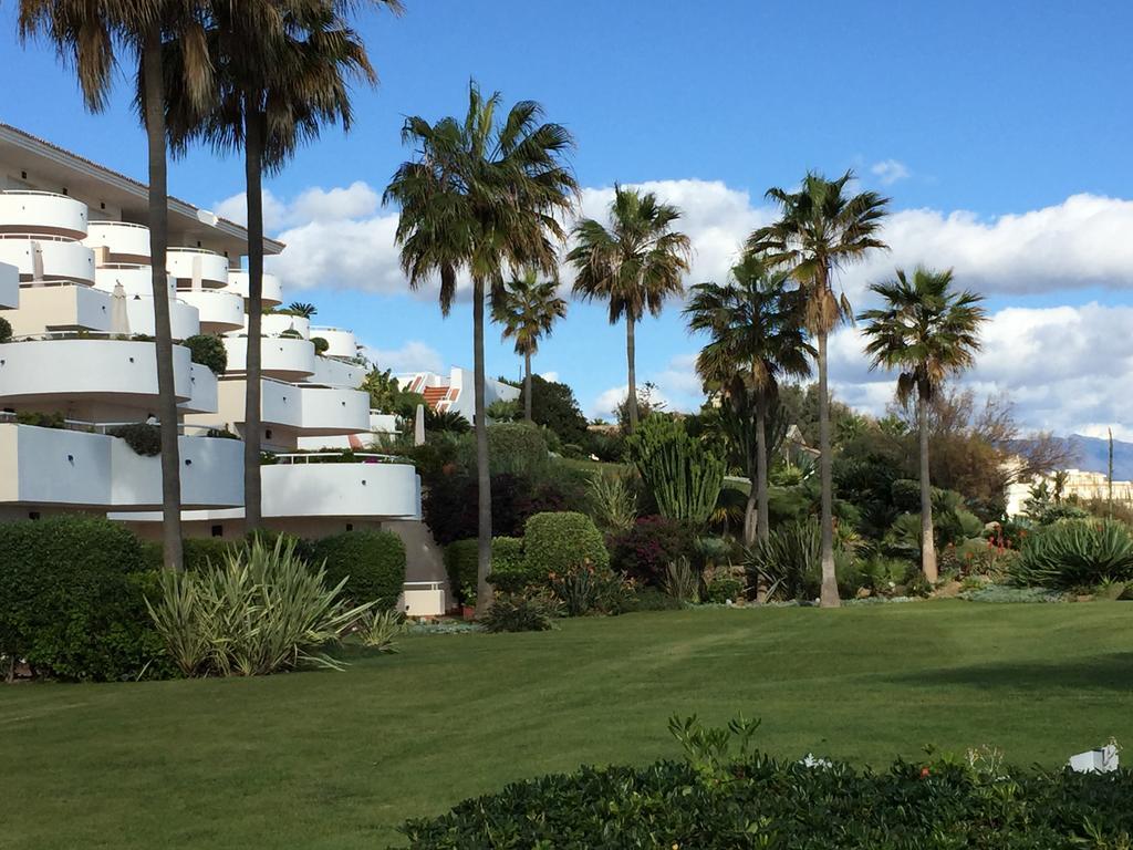 Sinfonia Del Mar Apartment Estepona Esterno foto